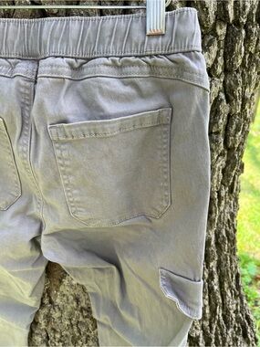⭐️Sincerely Jules Cargo Jogger in size S
